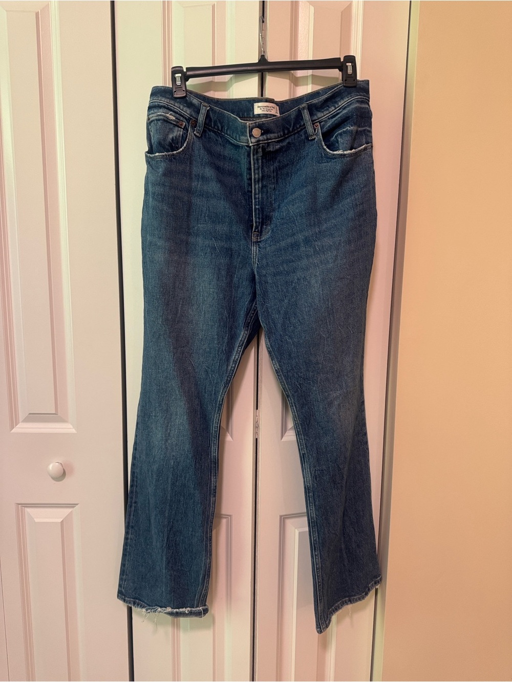 Abercrombie & Fitch The ‘70’s Vintage Flare Ultra High Rise Jeans in Medium Blue